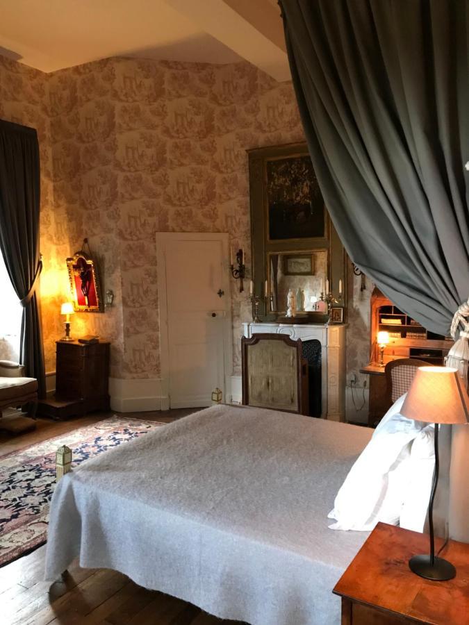 Chateau De Vesset Tréteau エクステリア 写真